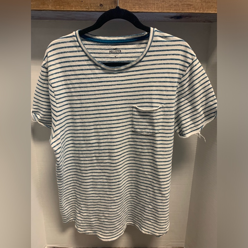 Hollister women’s striped shirt size M 100% cotton